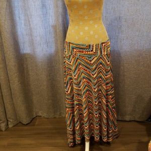 Midi colorful skirt